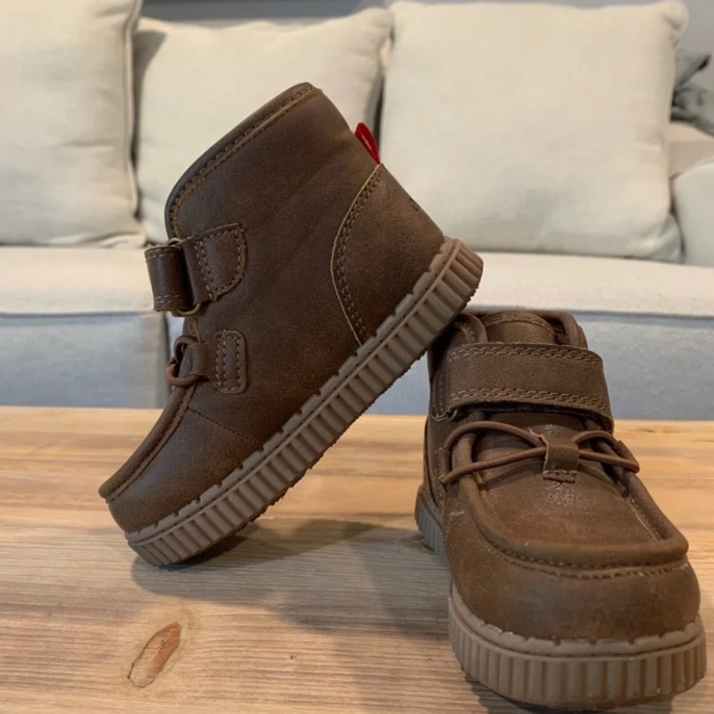 Osh Kosh B’Gosh brown Toddler Boots